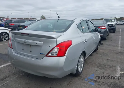 2014 Nissan Versa 1.6 Sv z USA, uszkodzony, nr VIN 3N1CN7AP0EK446347